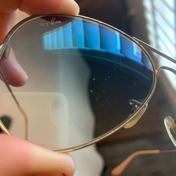 Blue gradient Ray-Ban aviators - Picture 3 of 5